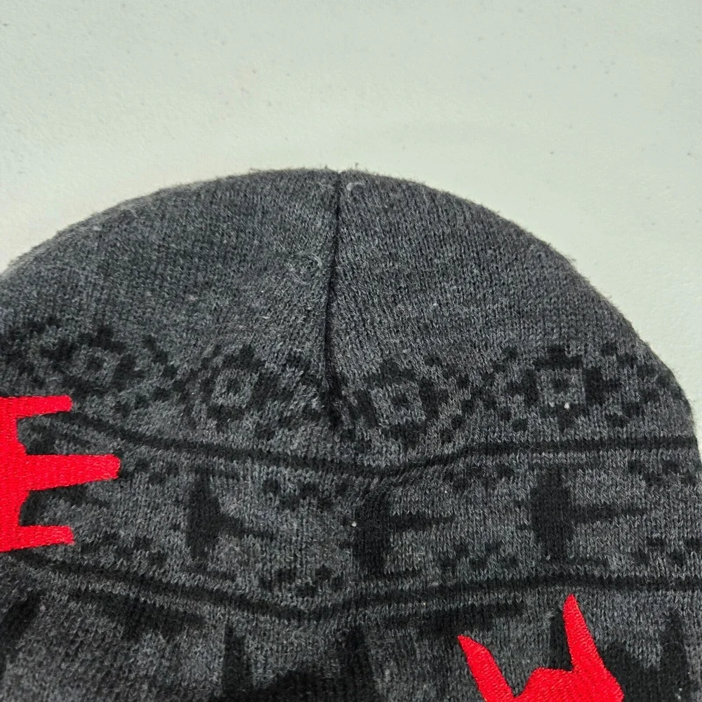 Star Wars‎ Men Hat OS Red Chenille Patch Logo Knit Beanie Foldover